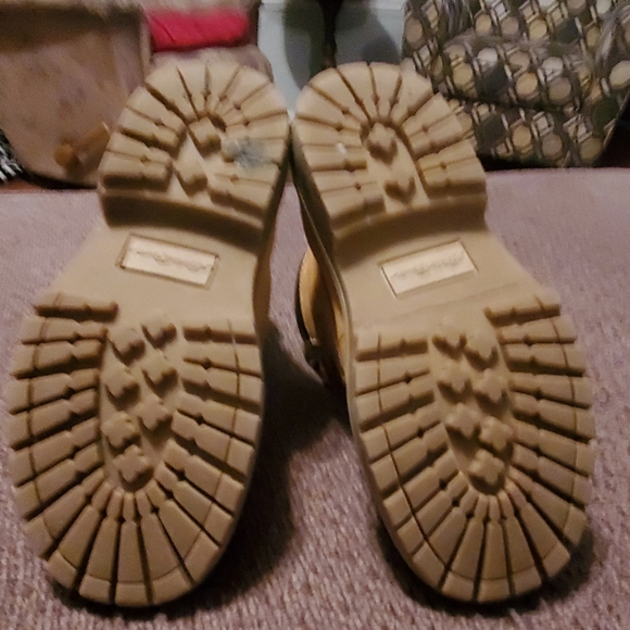 Eddie Bauer Boys Boots Size 2 - Picture 4 of 5